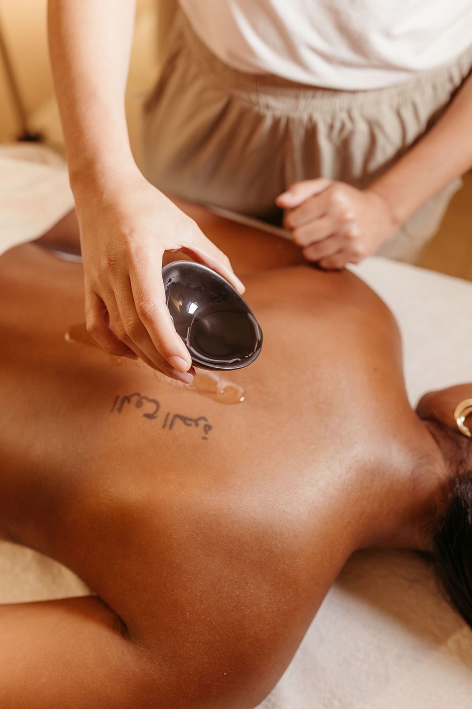 Relaxing Ayurvedic spa massage treatment